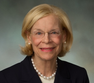 Linda Dobmeier headshot